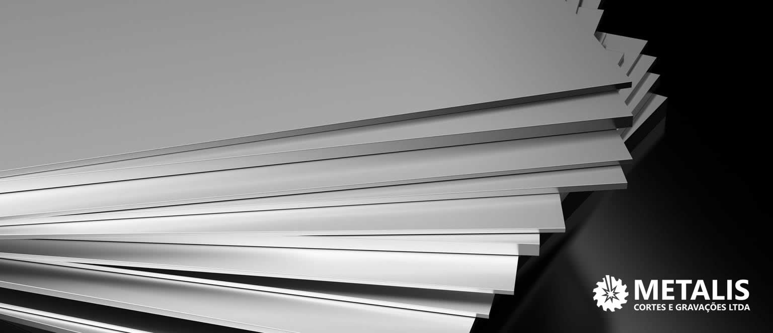 Corte de Peças Metálicas para Datacenter Corte de Peças Metálicas para Datacenter