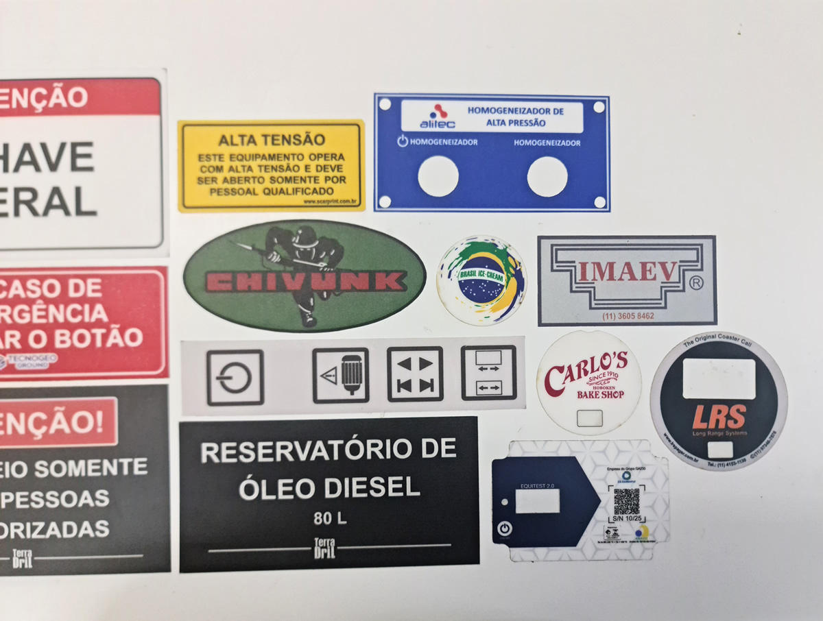 Etiquetas em Policarbonato