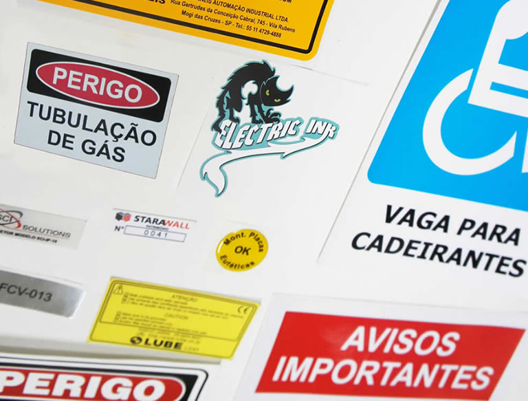 Etiquetas material plastico vinil
