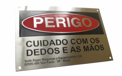 Placa de Identificação em Ambientes Corrosivos