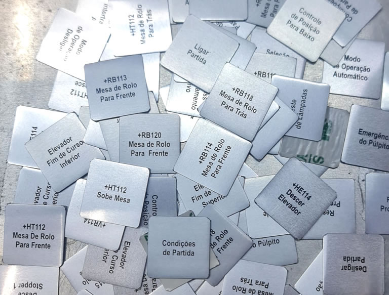 Placa de Identificação para Máquinas Ambientes Agressivos
