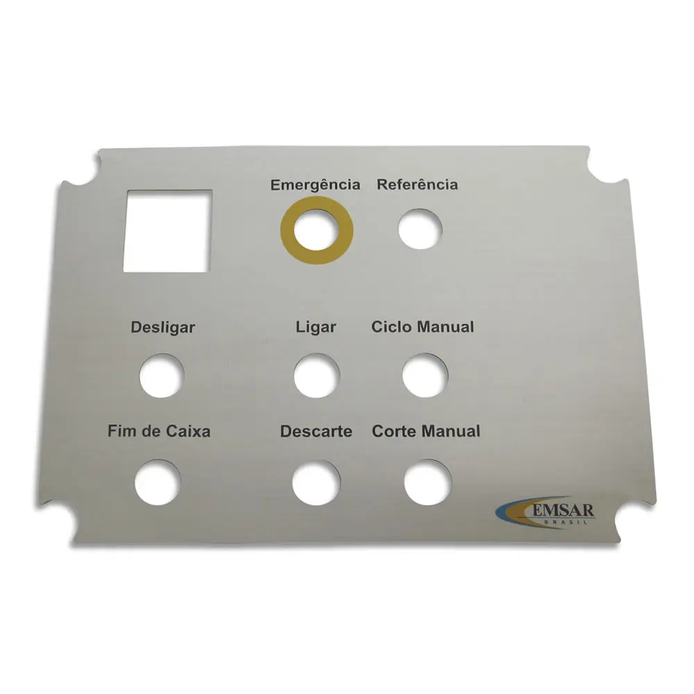 Painéis industriais personalizados: como escolher o material ideal para a interface de comando
