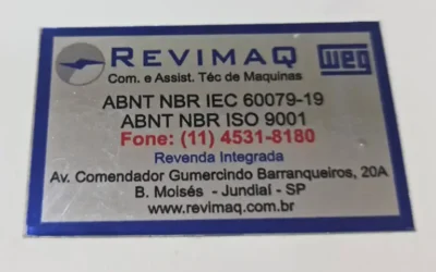 Placas de identificação para áreas externas